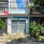 Bán đất tặng nhà cấp 4 diện tích 4x17m giá 4,xx tỷ Đường 12m TTH21
